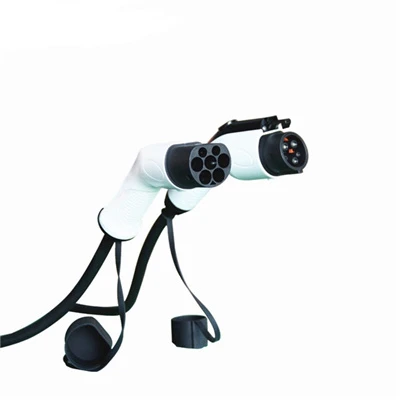 Waterproof and anti-fall design of electric vehicle charging plug